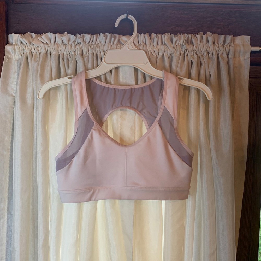 #051 Champion Sports bra